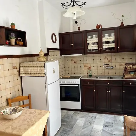 Σπίτι διακοπών Partarolos Traditional House *